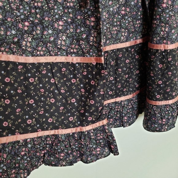 Vintage Gunne Sax Black Floral Print Skirt - Picture 13 of 14